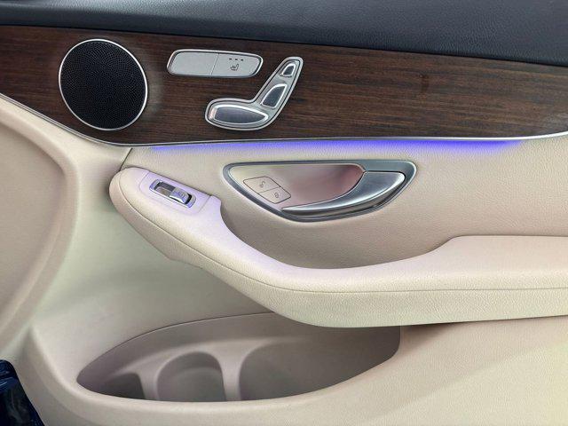 Photo of 2022 Blue Mercedes-Benz GLC 300