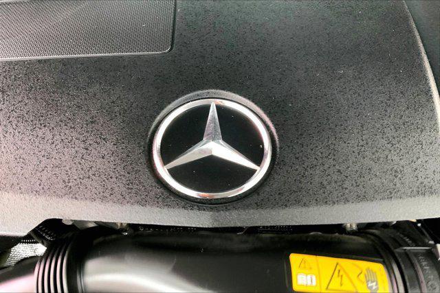 Photo of 2022 Black Mercedes-Benz GLC 300