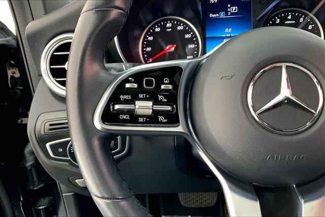 Photo of 2022 Black Mercedes-Benz GLC 300