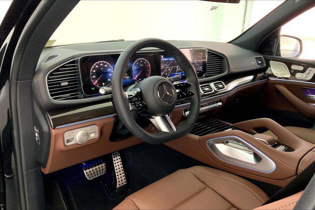 Photo of 2025 Obsidian Black Metallic Mercedes-Benz GLS 450