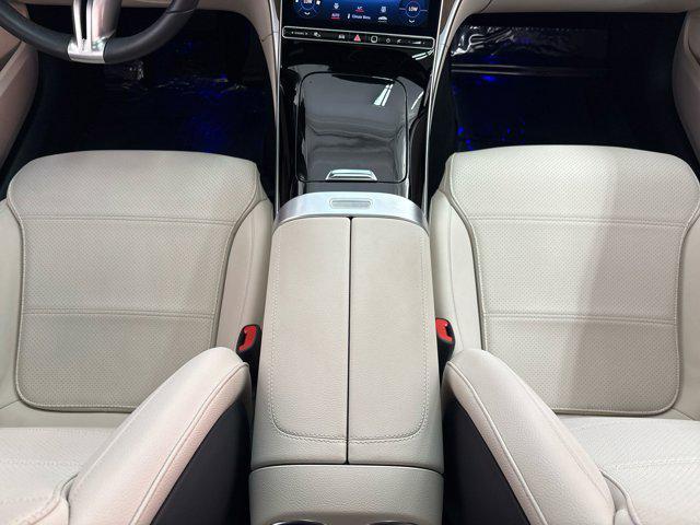 Photo of 2024 Black Mercedes-Benz C-Class
