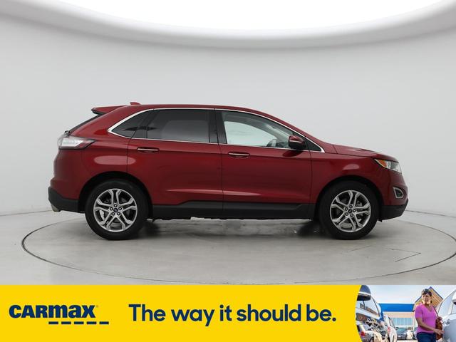 Photo of 2018 Red Ford Edge