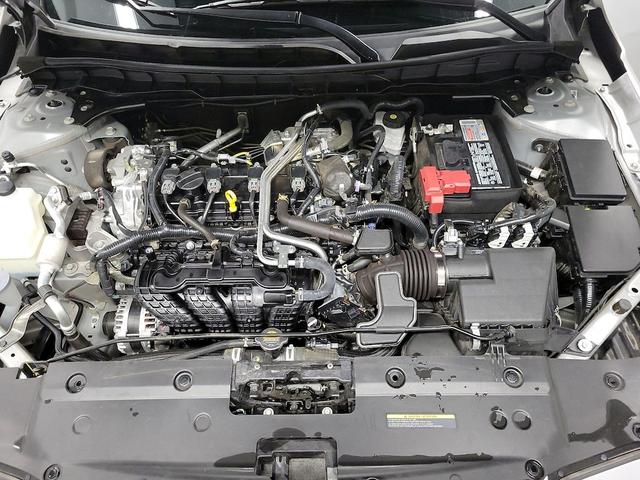 Photo of 2023 Silver Nissan Altima