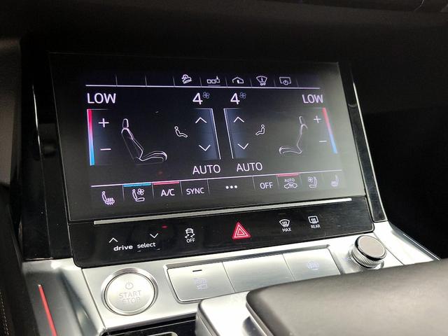 Photo of 2019 White Audi e-tron