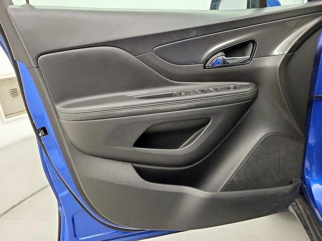 Photo of 2018 Blue Buick Encore