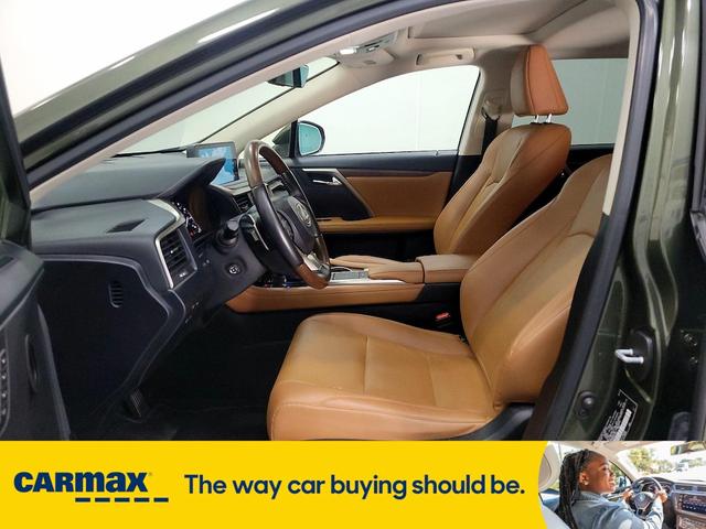 Photo of 2021 Green Lexus RX 350