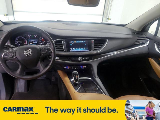 Photo of 2019 White Buick Enclave