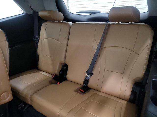 Photo of 2019 White Buick Enclave