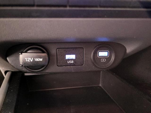 Photo of 2022 Gray Hyundai ELANTRA