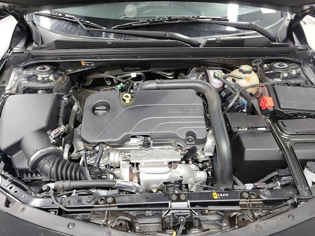 Photo of 2022 Black Chevrolet Malibu