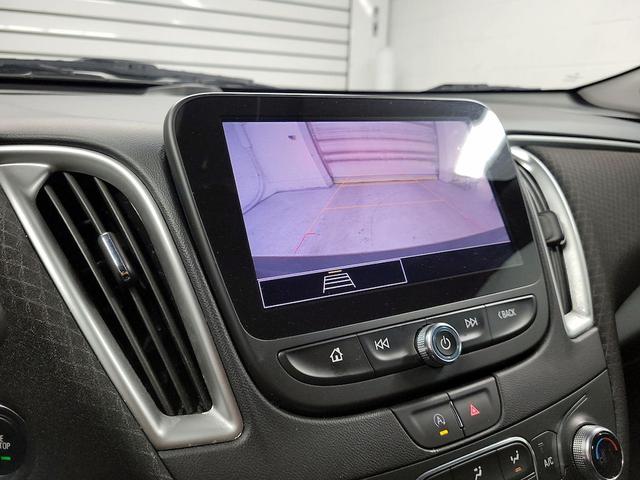 Photo of 2022 Black Chevrolet Malibu