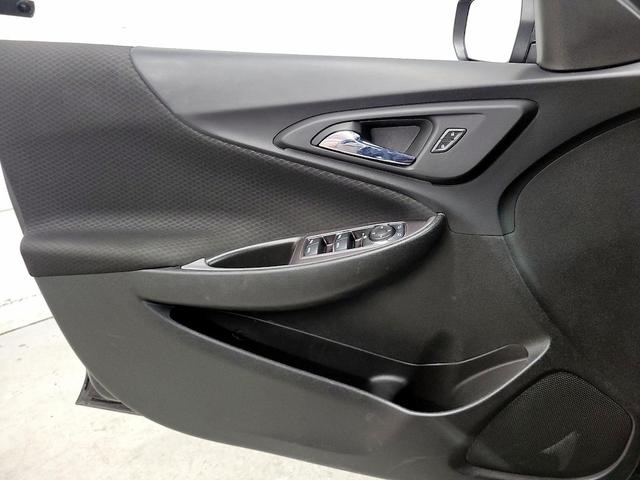 Photo of 2022 Black Chevrolet Malibu