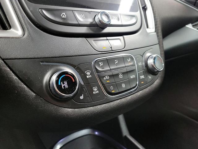 Photo of 2022 Black Chevrolet Malibu