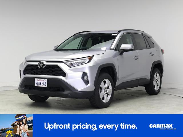 Photo of 2021 Silver Toyota RAV4