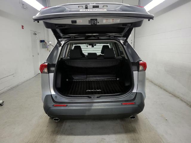 Photo of 2021 Silver Toyota RAV4