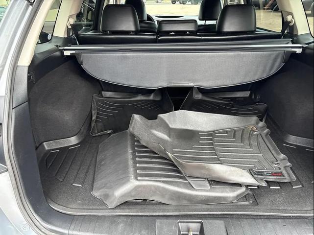 Photo of 2014 Ice Silver Metallic Subaru Outback