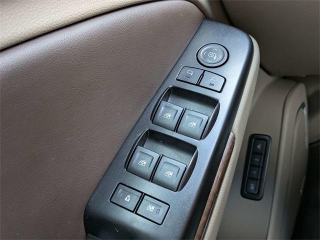 Photo of 2018 Pepperdust Metallic Chevrolet Tahoe