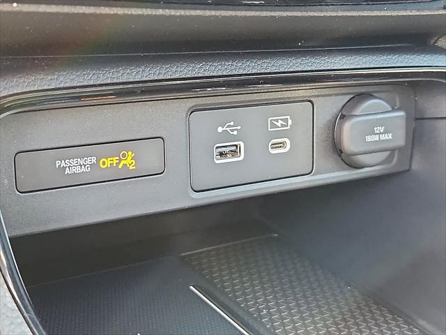 Photo of 2024 Crystal Black Pearl Honda CR-V