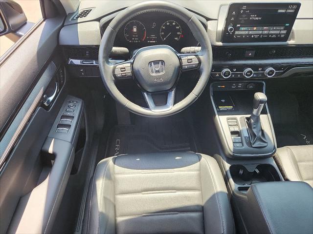 Photo of 2024 Crystal Black Pearl Honda CR-V