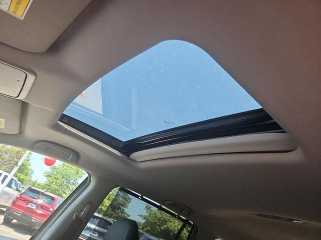 Photo of 2022 Modern Steel Metallic Honda Pilot