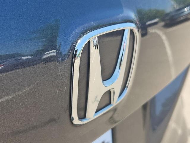 Photo of 2022 Modern Steel Metallic Honda Pilot