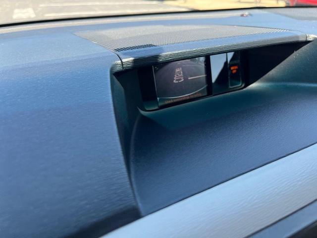 Photo of 2014 Predawn Gray Mica Toyota Sienna