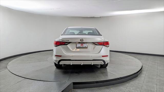 Photo of 2023 Aspen White Tricoat Nissan Sentra