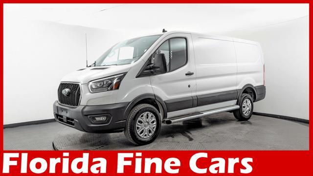 2023 Ford Transit-250