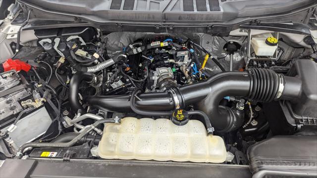 Photo of 2021 Iconic Silver Metallic Ford F-150