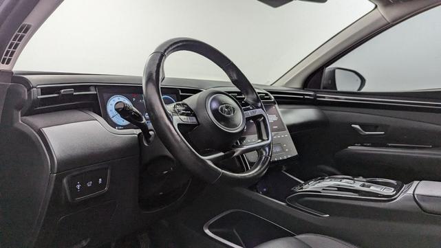 Photo of 2024 Hampton Gray Hyundai TUCSON