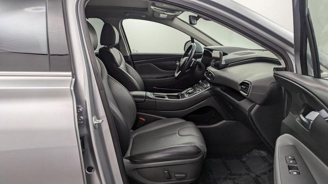 Photo of 2023 Shimmering Silver Hyundai SANTA FE