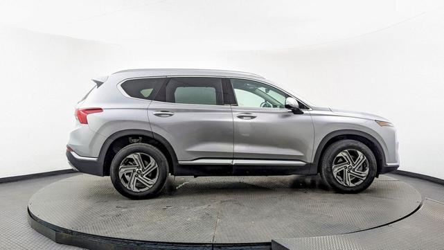 Photo of 2023 Shimmering Silver Hyundai SANTA FE