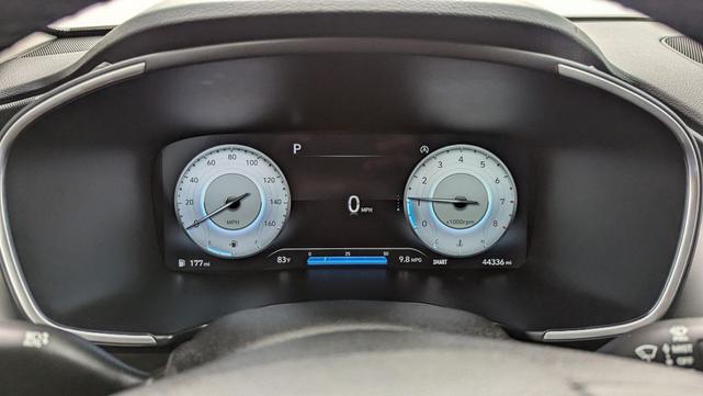 Photo of 2023 Shimmering Silver Hyundai SANTA FE