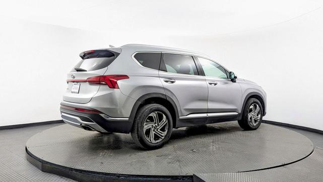 Photo of 2023 Shimmering Silver Hyundai SANTA FE