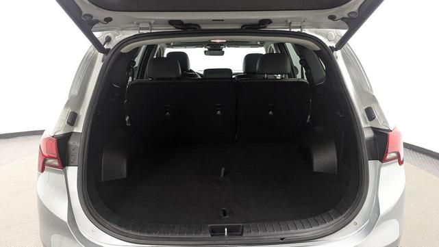Photo of 2023 Shimmering Silver Hyundai SANTA FE