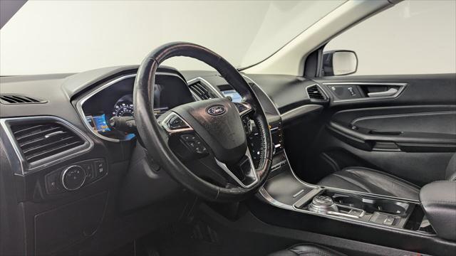 Photo of 2019 Baltic Sea Green Metallic Ford Edge