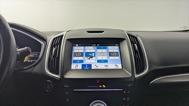 Photo of 2019 Baltic Sea Green Metallic Ford Edge