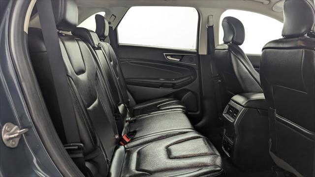 Photo of 2019 Baltic Sea Green Metallic Ford Edge