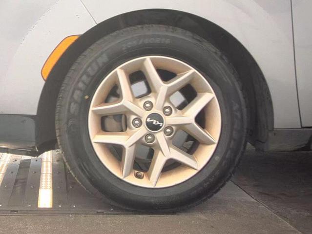 Photo of 2022 Steel Gray Kia Soul