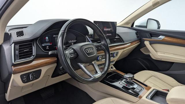 Photo of 2022 Ibis White Audi Q5