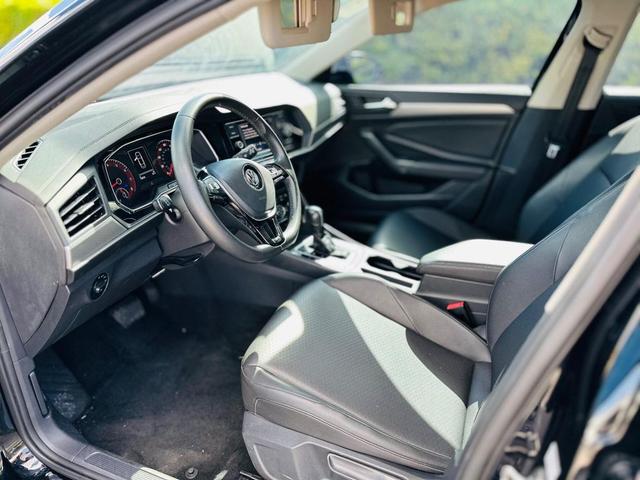 Photo of 2020 Black Volkswagen Jetta
