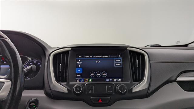 Photo of 2021 Summit White GMC Terrain