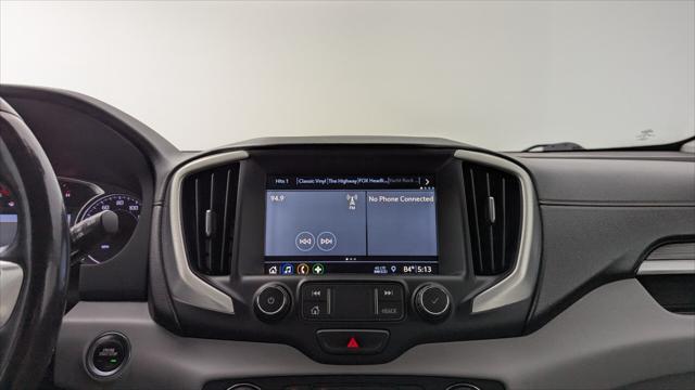 Photo of 2021 Summit White GMC Terrain