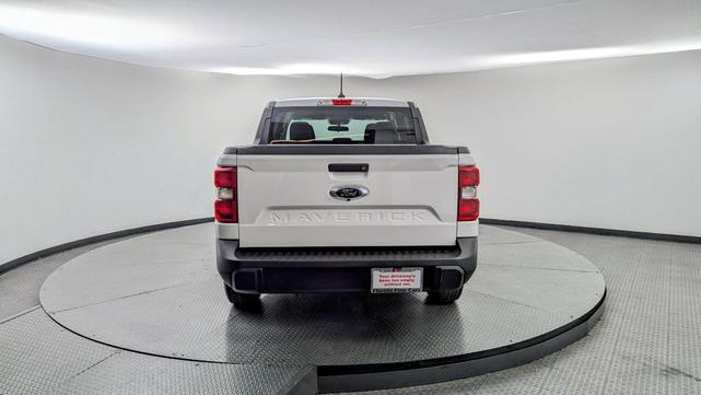 Photo of 2023 Oxford White Ford Maverick