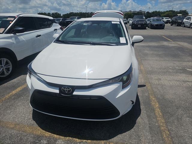 Photo of 2023 Ice Cap Toyota Corolla