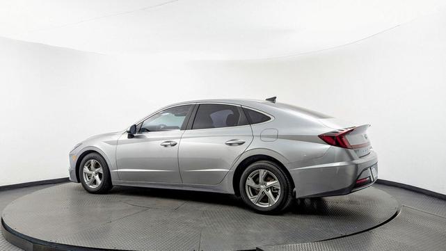 Photo of 2021 Shimmering Silver Pearl Hyundai SONATA
