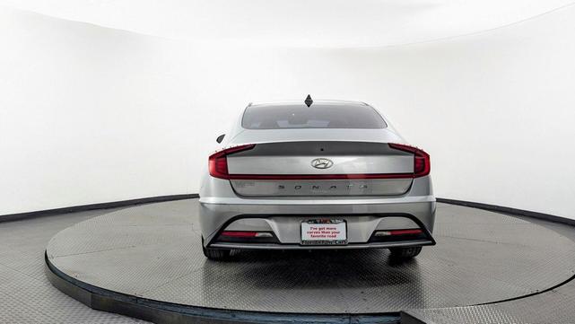 Photo of 2021 Shimmering Silver Pearl Hyundai SONATA