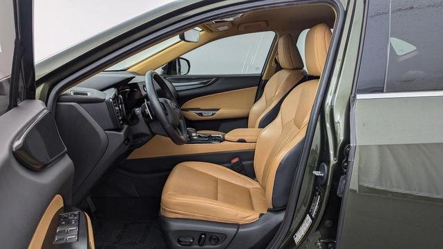 Photo of 2023 Nori Green Pearl Lexus NX 250