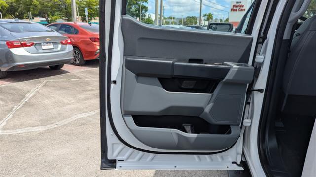 Photo of 2022 Oxford White Ford F-150