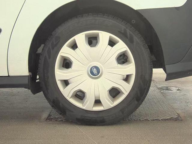 Photo of 2020 Frozen White Ford Transit Connect